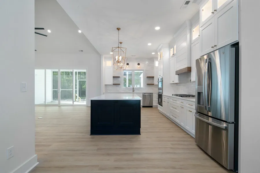 Modern Kitchen Remodels Kitchen Remodel by Riverstone Construction and Home Improvement Company project photo